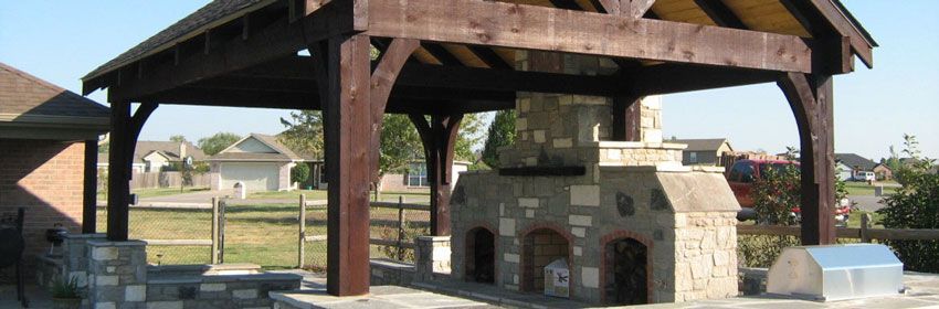 Outdoor Kitchens